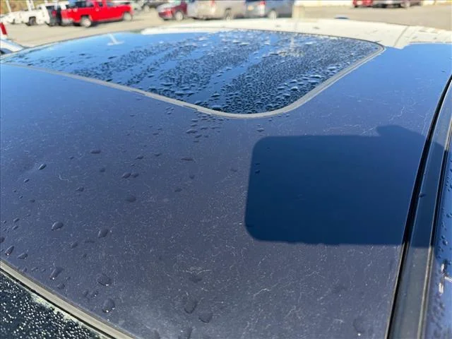 Used 2019 Storm Blue Metallic Nissan 2.5 SV image 5