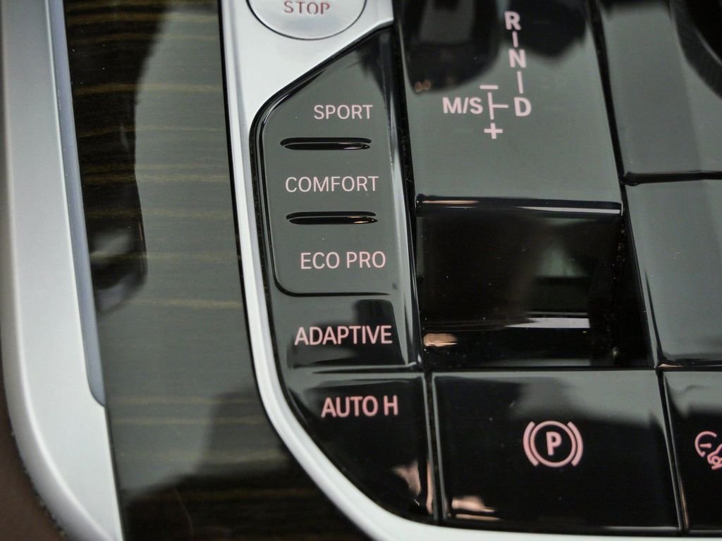 Used 2020 Carbon Black Metallic BMW xDrive40i image 42