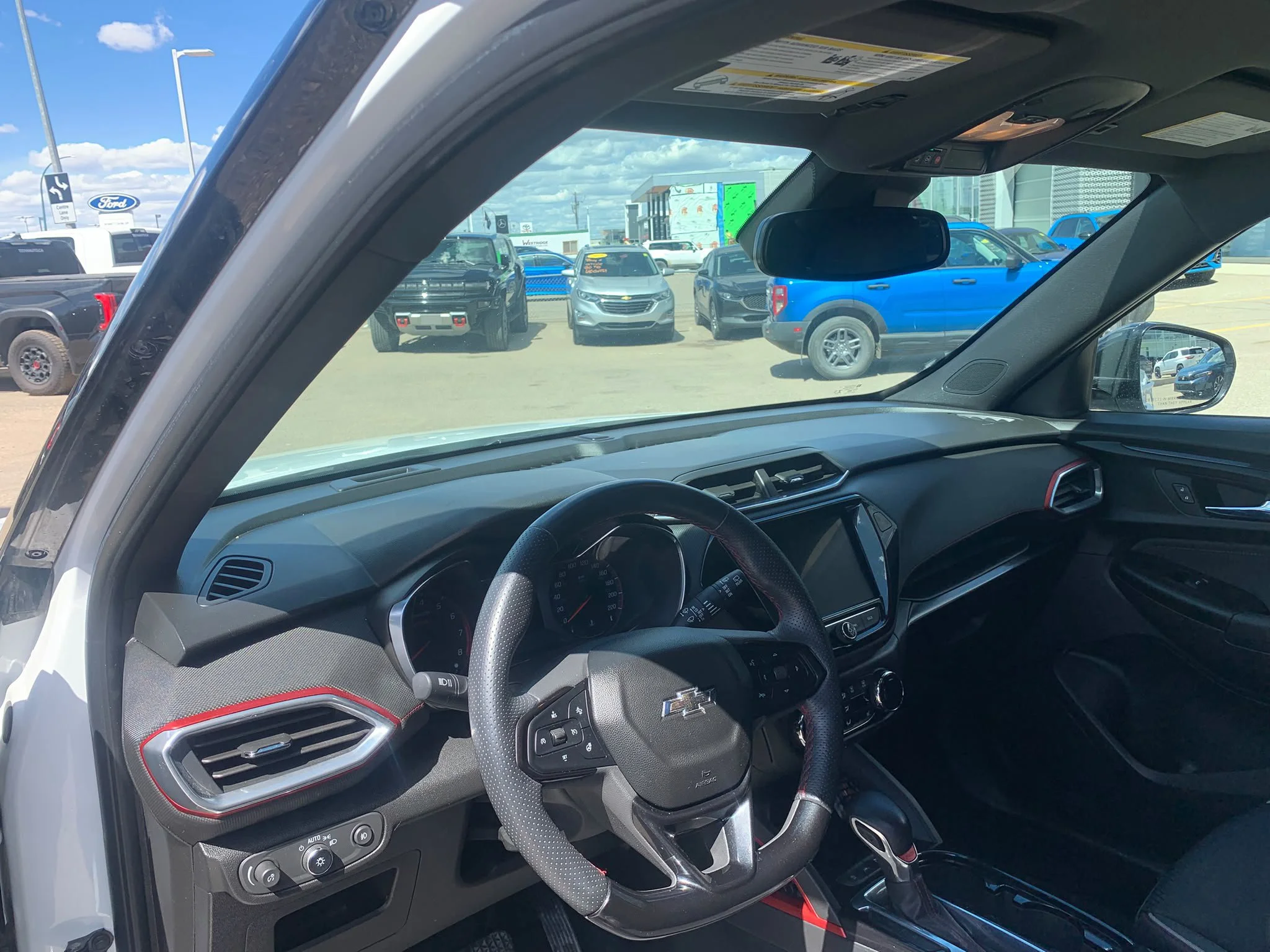 Certified Used 2022 White Chevrolet RS AWD*Remote Start | Htd Seats | Htd Wheel | Park Assist | Apple CarPlay | Blind Spot Detection image 5