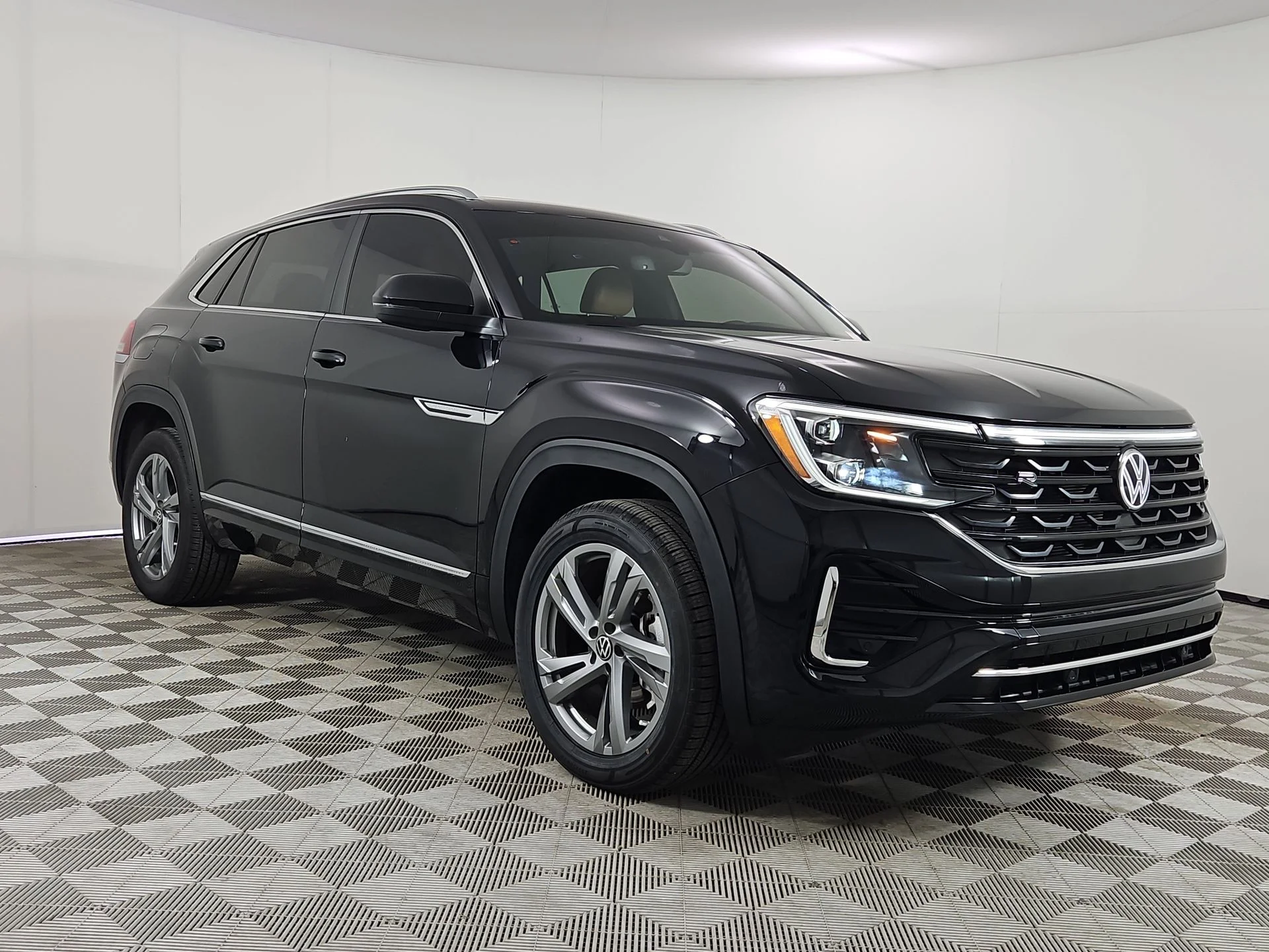 2024 Volkswagen Atlas Cross Sport