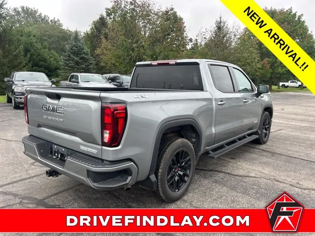 Used 2024 Silver GMC Elevation image 9
