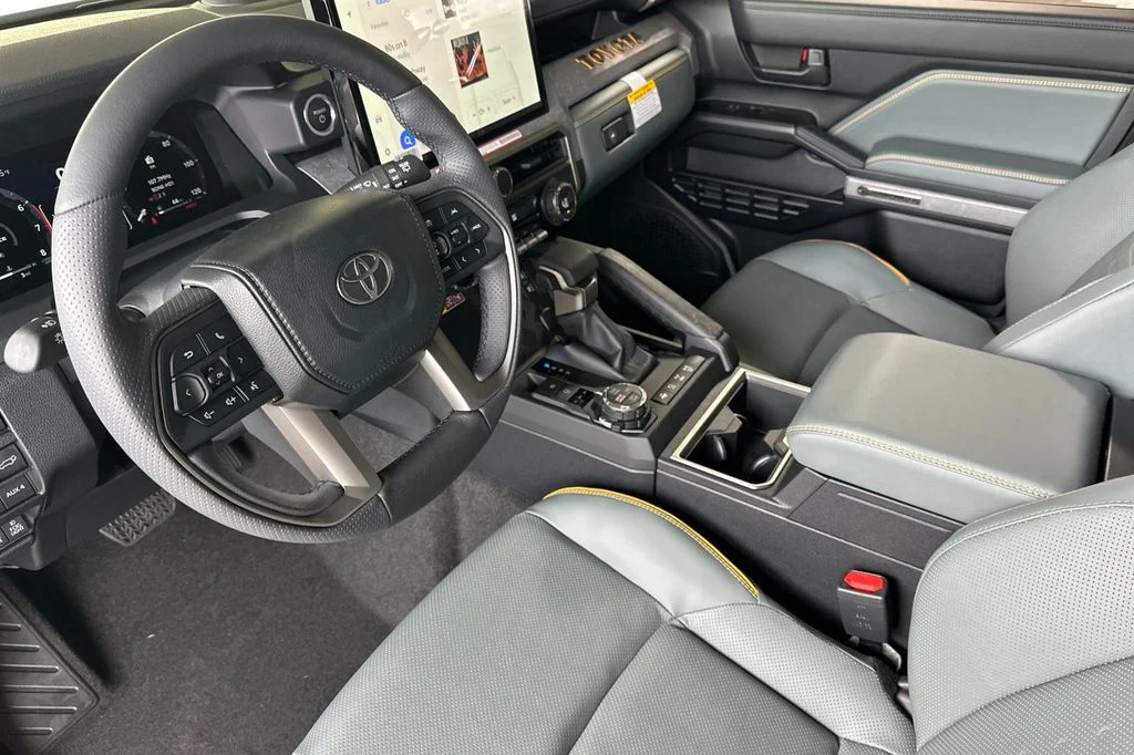 New 2026 Everest Toyota 4Runner Trailhunter image 10