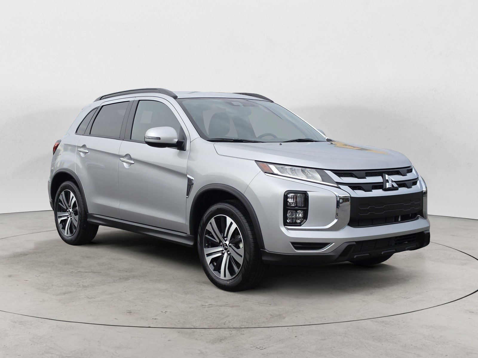 New 2026 Alloy Silver Metallic Mitsubishi 2.4 SEL image 2