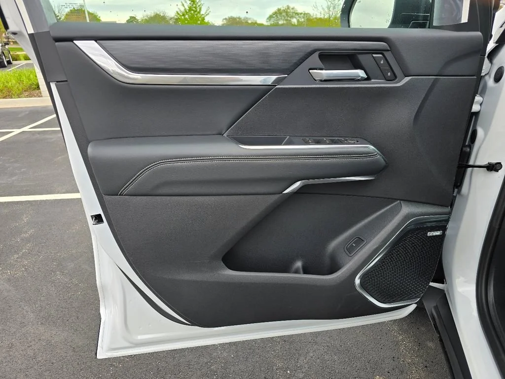 2026 GMC Acadia Elevation - Photo 12