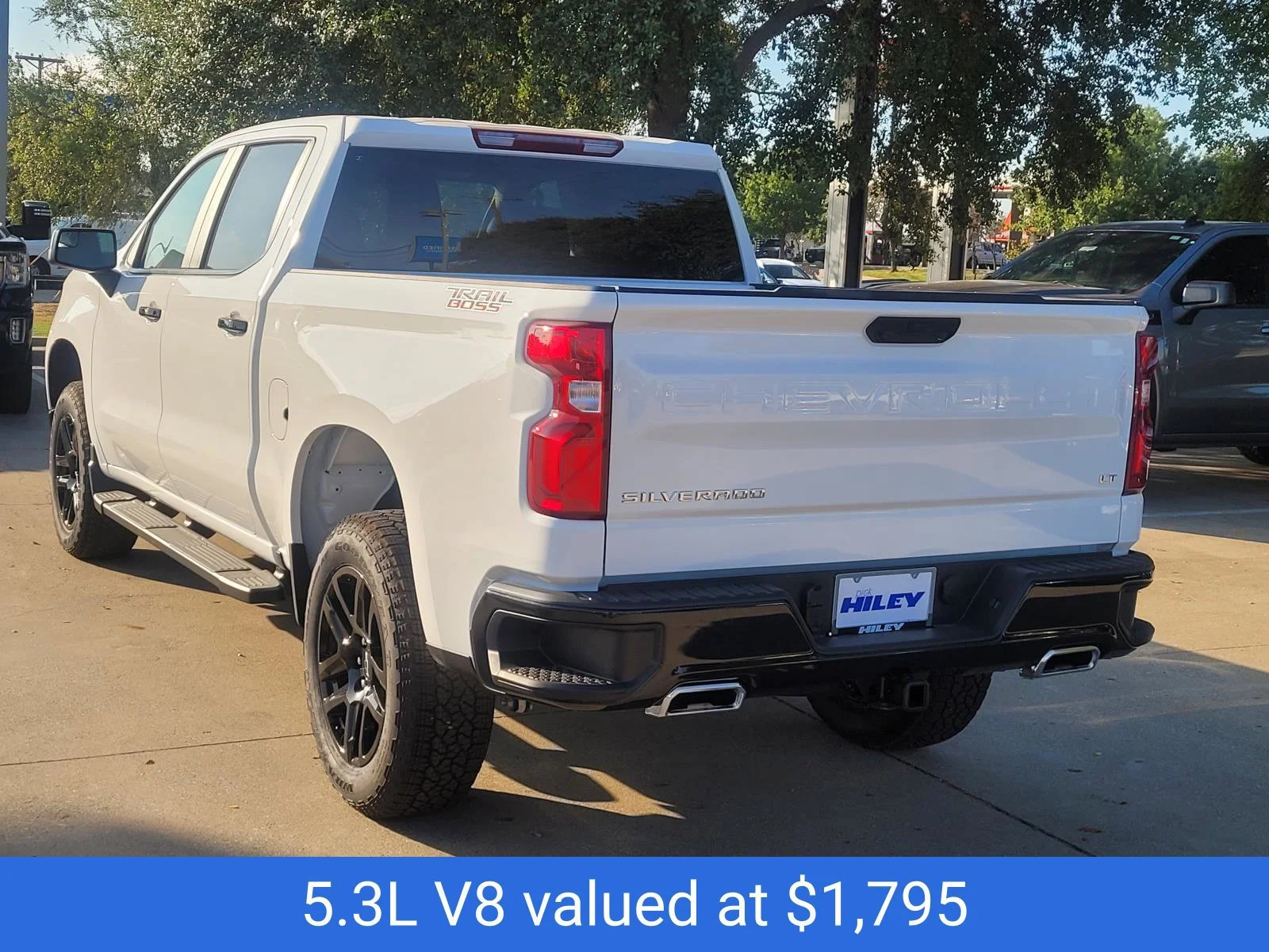 2026 Chevrolet Silverado 1500 LT Trail Boss - Photo 3