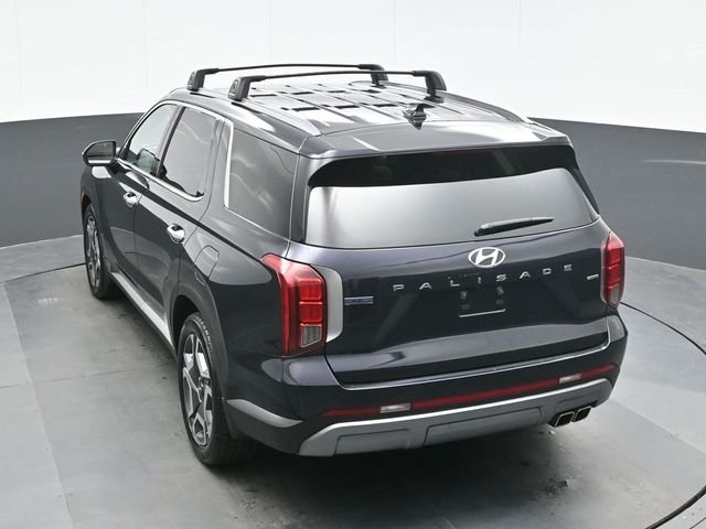 Used 2023 White Hyundai SEL image 10
