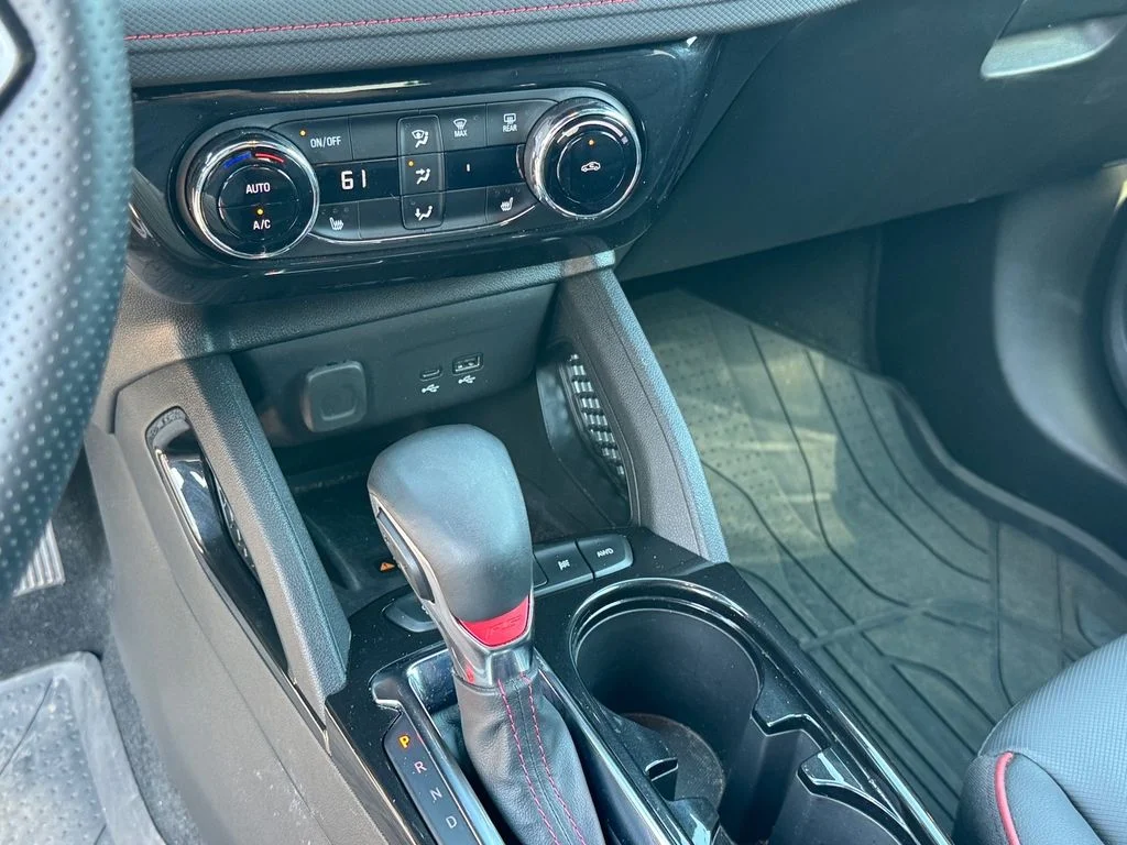 Used 2024 Red Chevrolet RS image 27