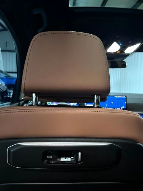 Used 2025 Black BMW xDrive40i image 31