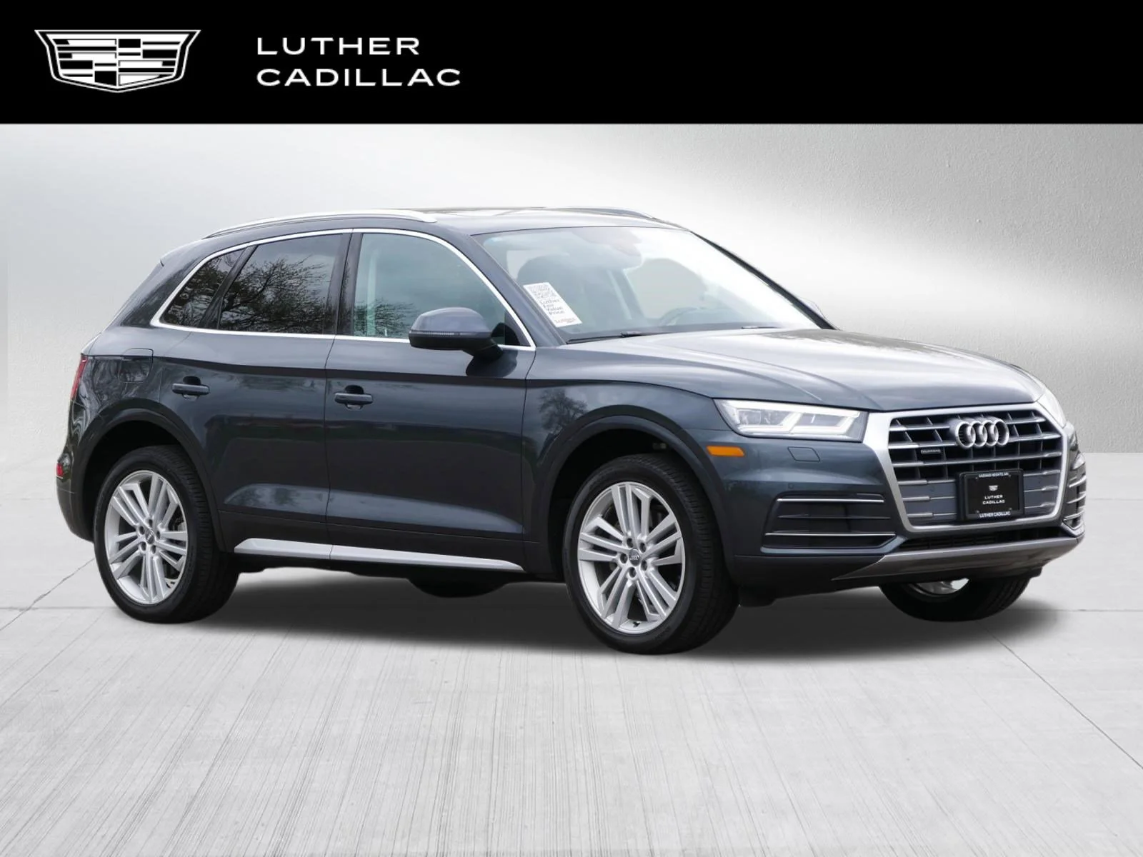 2018 Audi Q5 2.0T quattro S tronic Premium Plus's photo