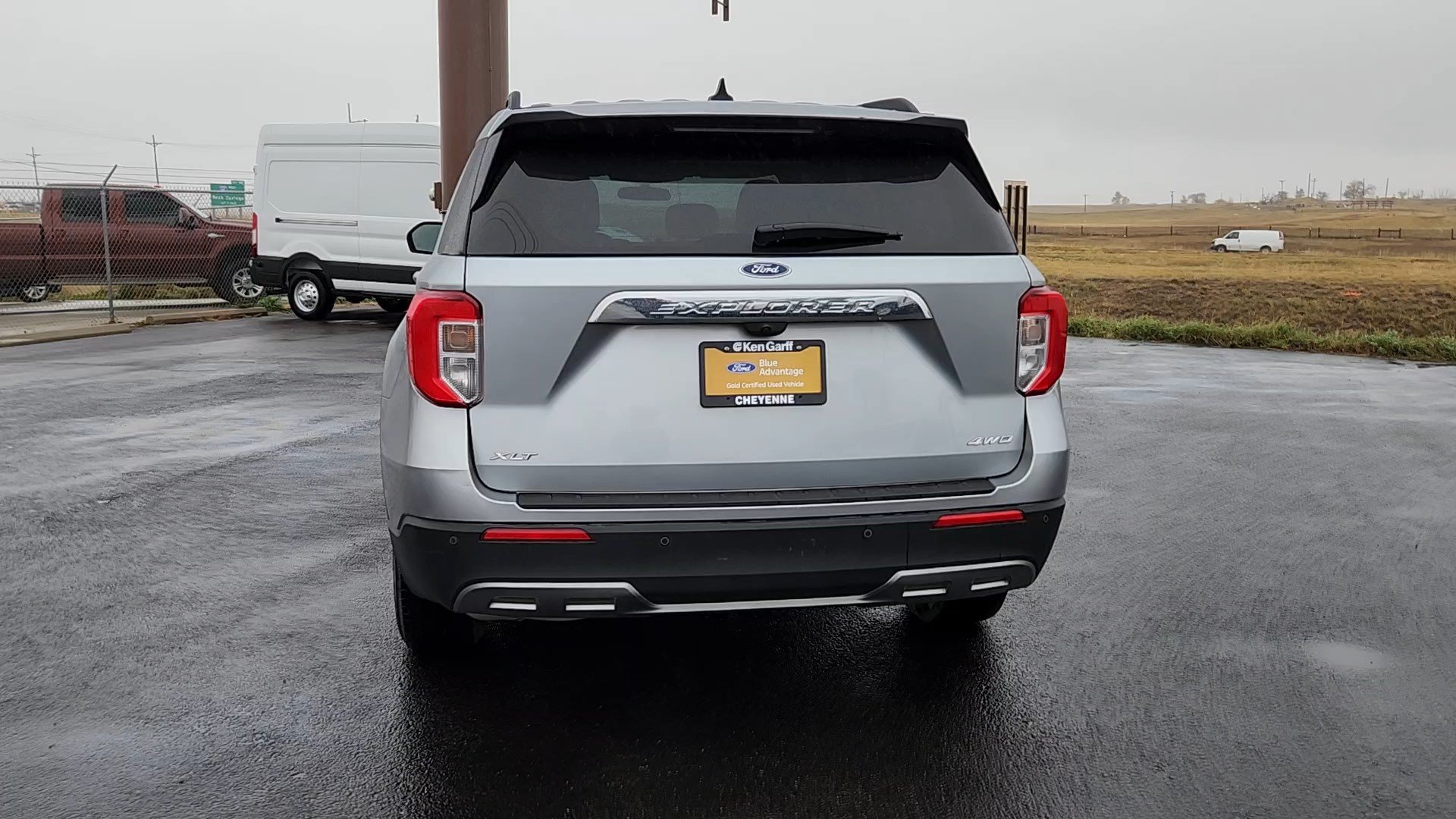 Used 2023 Iconic Silver Metallic Ford XLT image 3