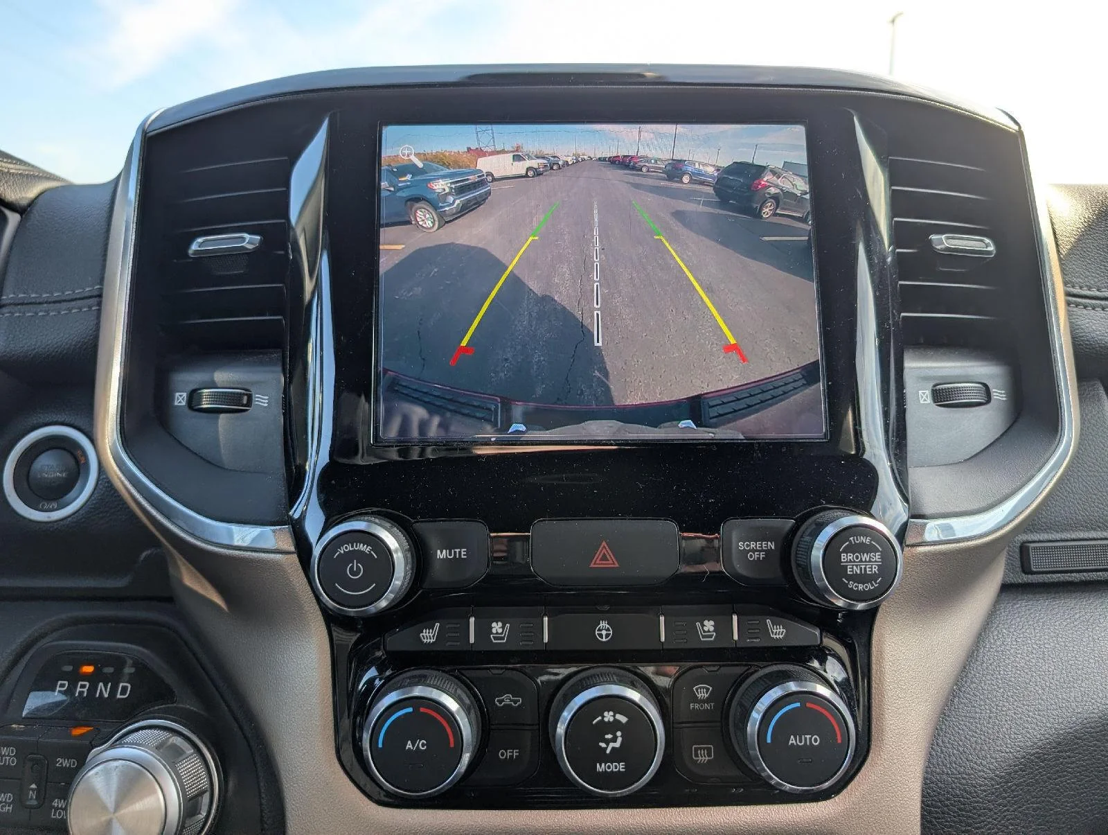 Used 2019 Delmonico Red Pearlcoat Ram Laramie image 16
