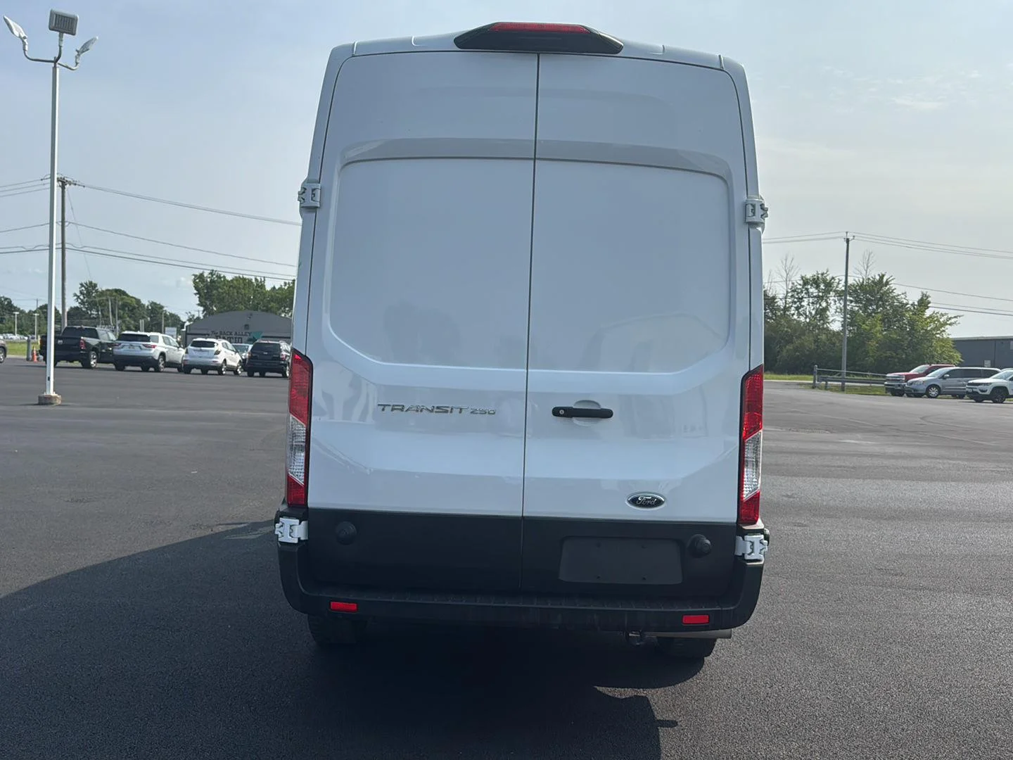 Used 2025 Oxford White Ford 250 image 4