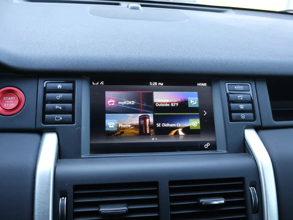 Used 2019  Land Rover  image 24