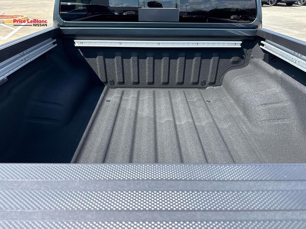 New 2027 Alpine Metallic Nissan Crew Cab PRO-4X® image 7