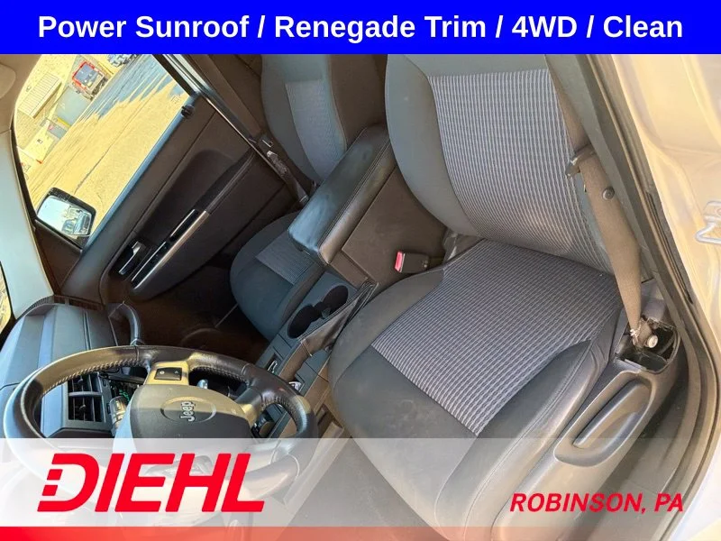 Used 2010 Silver Jeep Renegade image 11