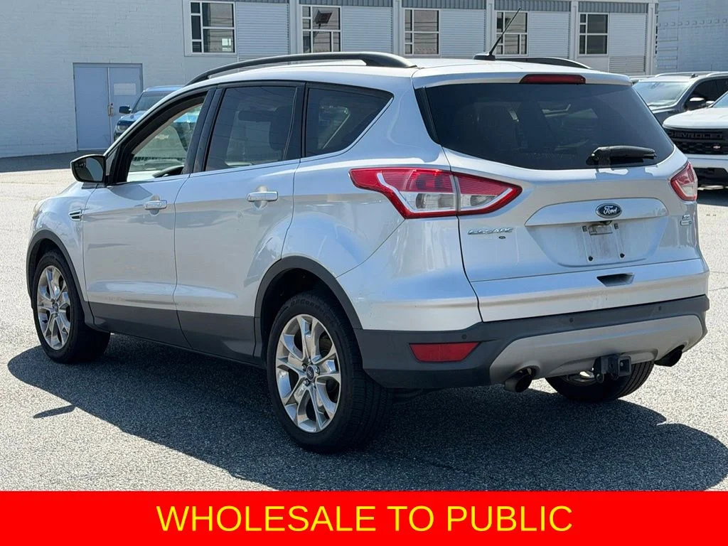 Used 2016 Silver Ford SE image 7