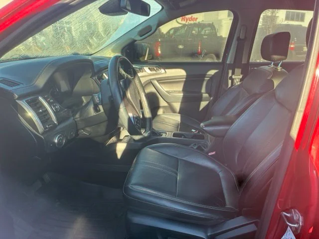 Used 2020 Rapid Red Metallic Tinted Clearcoat Ford Lariat image 10