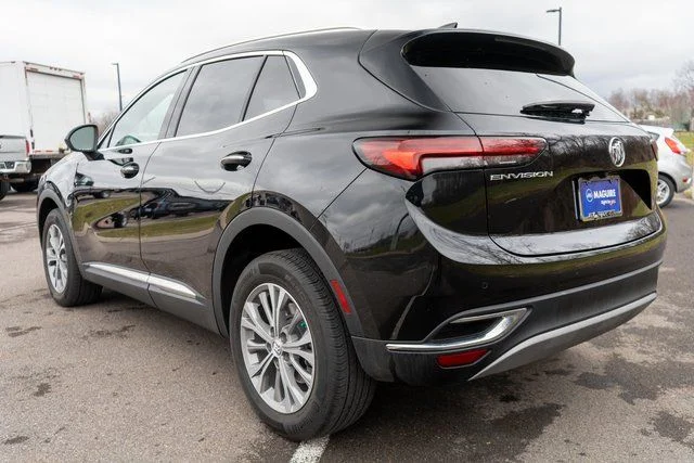 Used 2023 Black Buick Preferred image 8