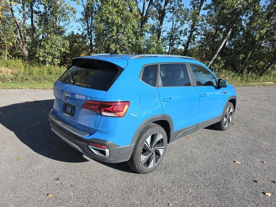 Used 2023 Blue Volkswagen 1.5T SE image 5