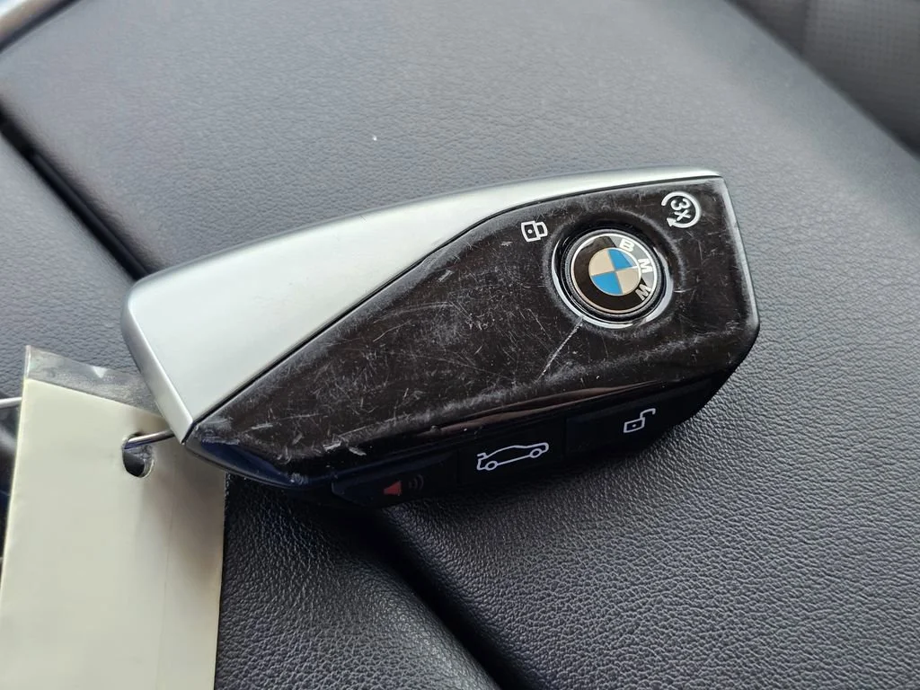 Used 2025 Blue BMW xDrive40i image 32