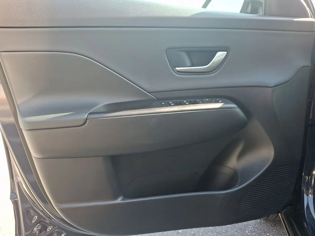 Used 2026 Blue Hyundai SEL Premium image 12