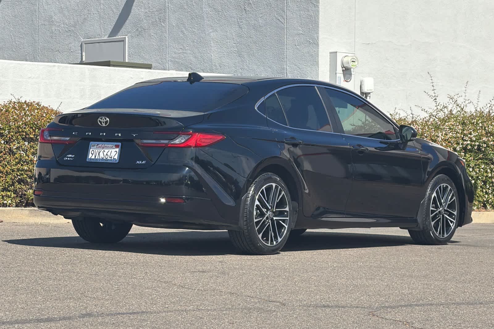 Pre-Owned 2025 Toyota Camry XLE 4dr Car in Roseville #SU540412PW