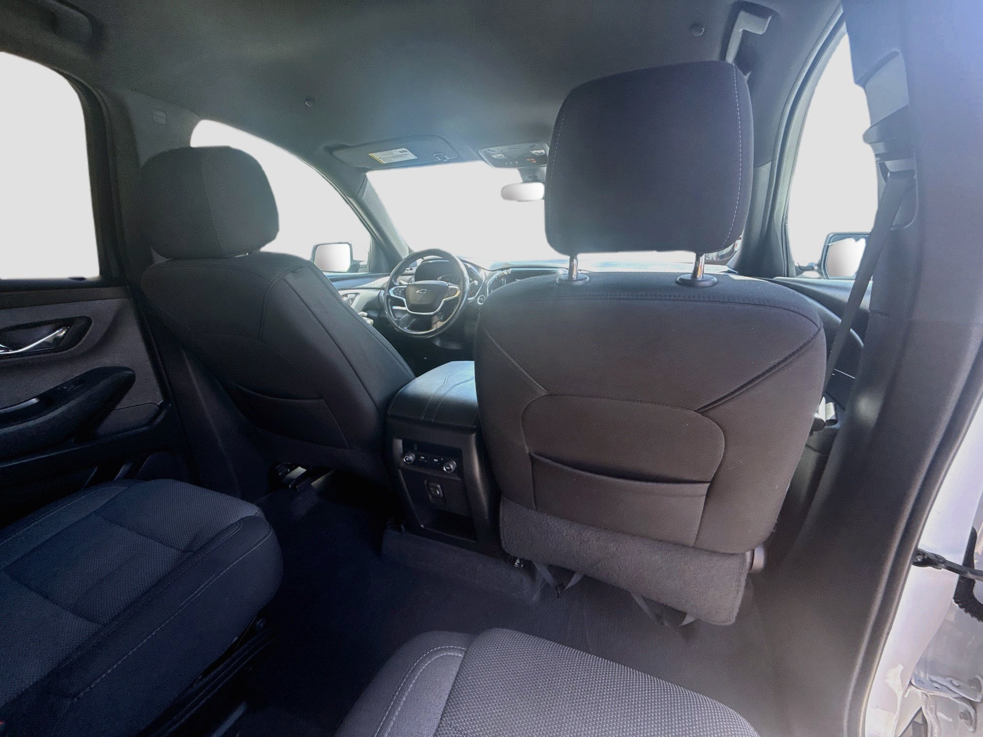 Used 2022 Summit White Chevrolet LT Cloth image 27