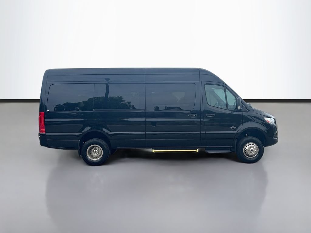 Used 2023 Jet Black Mercedes-Benz LA West 15 Passenger image 3