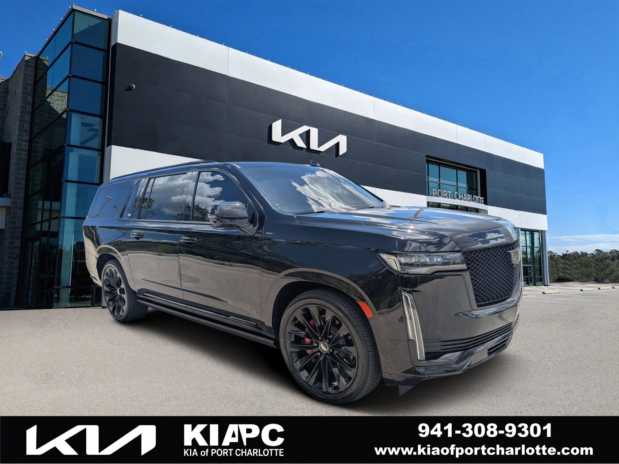 2022 Cadillac Escalade ESV 4WD Sport's photo