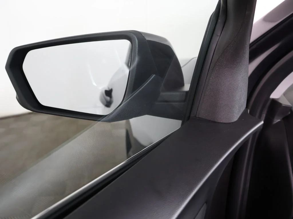 Used 2022 Gray Chevrolet LT image 31