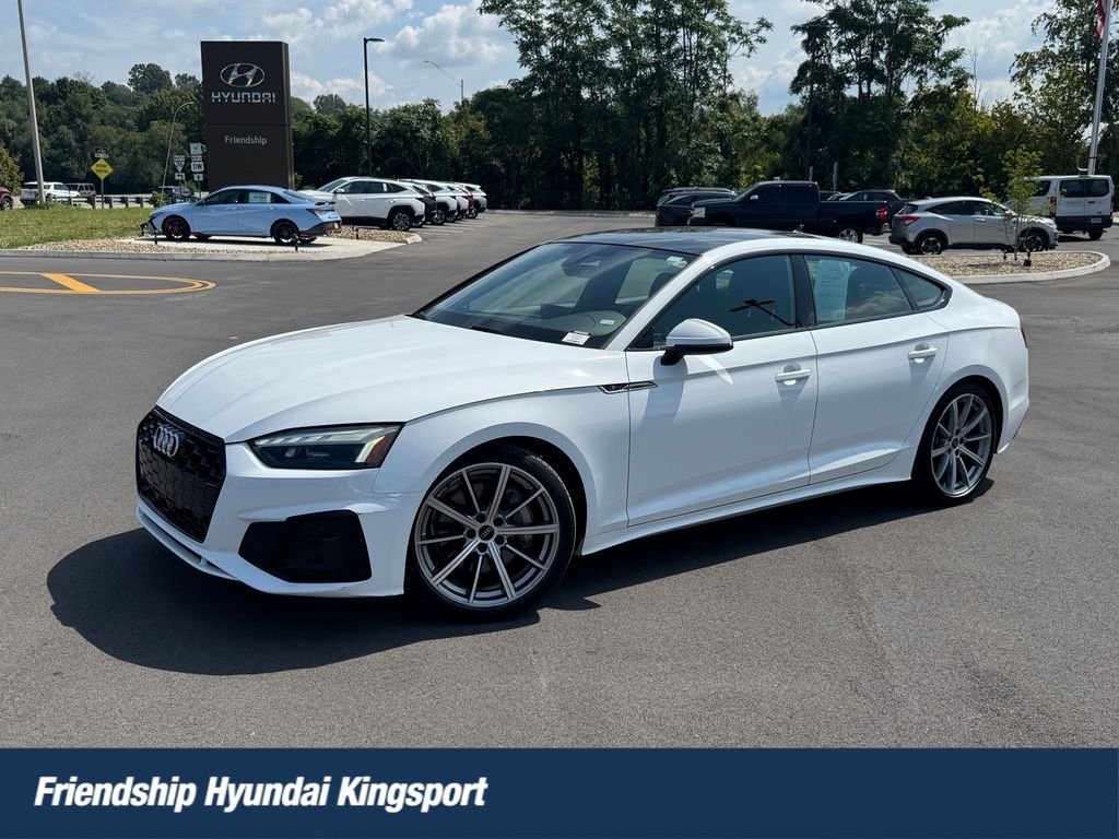 Used 2025  Audi 45 S line Premium image 1