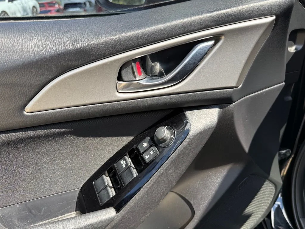 Used 2017 Black Mazda Sport image 13