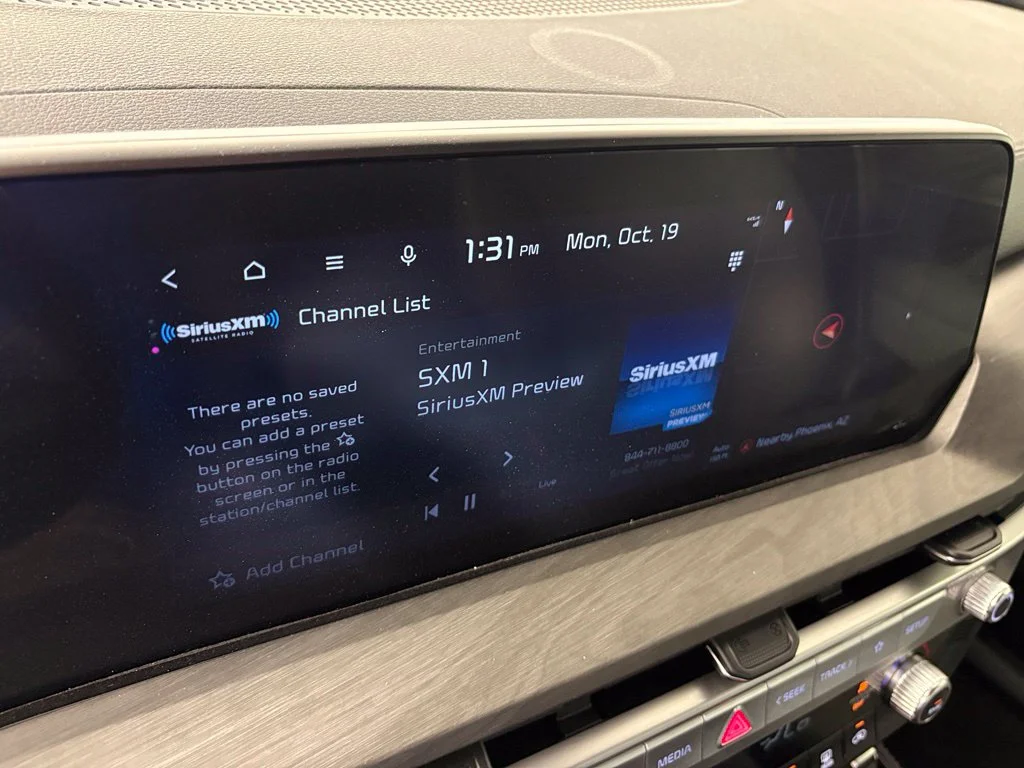 Used 2024 Green Kia EX X-Line image 24