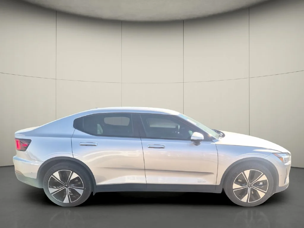 Used 2024  Polestar Long Range Single Motor image 8