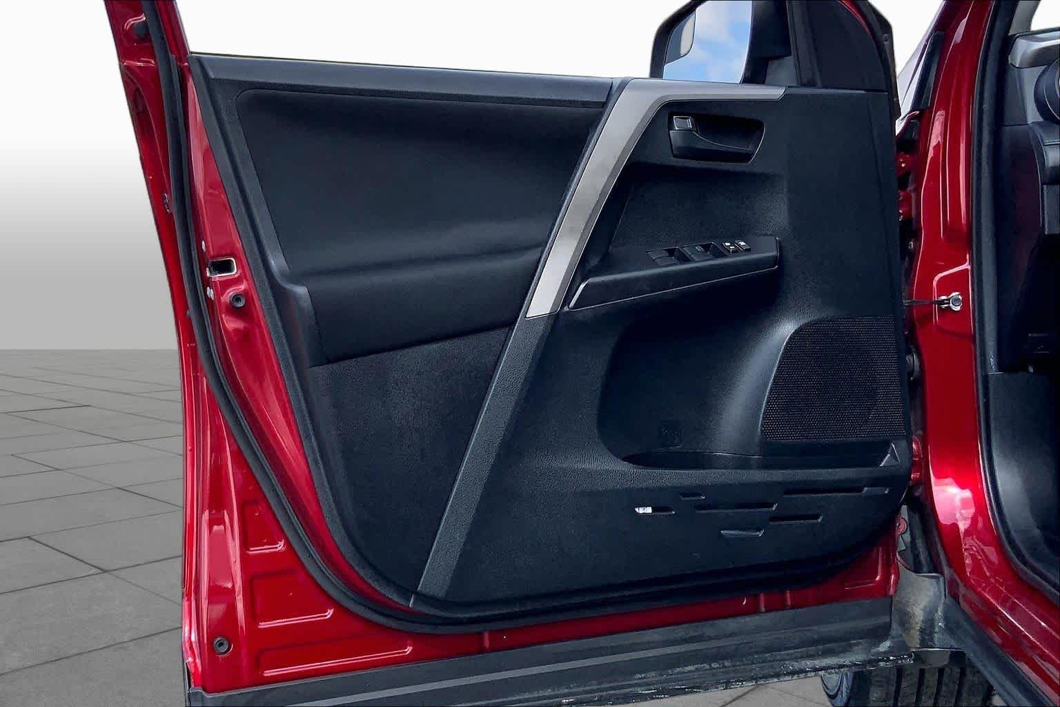 Used 2018 Ruby Flare Pearl Toyota LE image 21