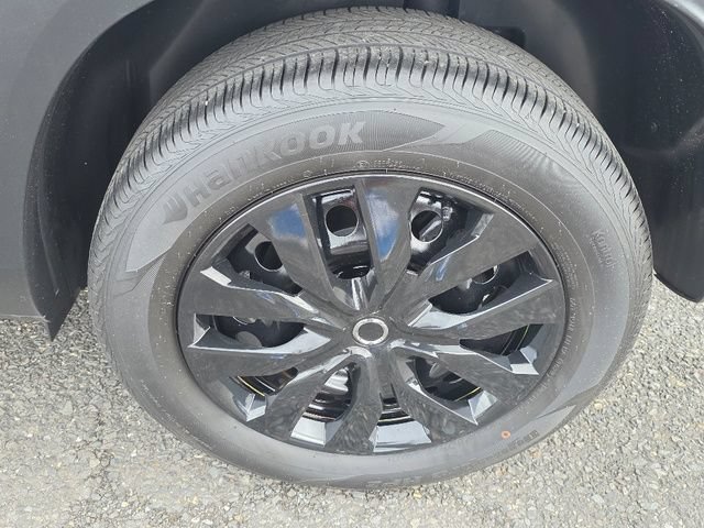 2024 Chevrolet Trax LS - Photo 6