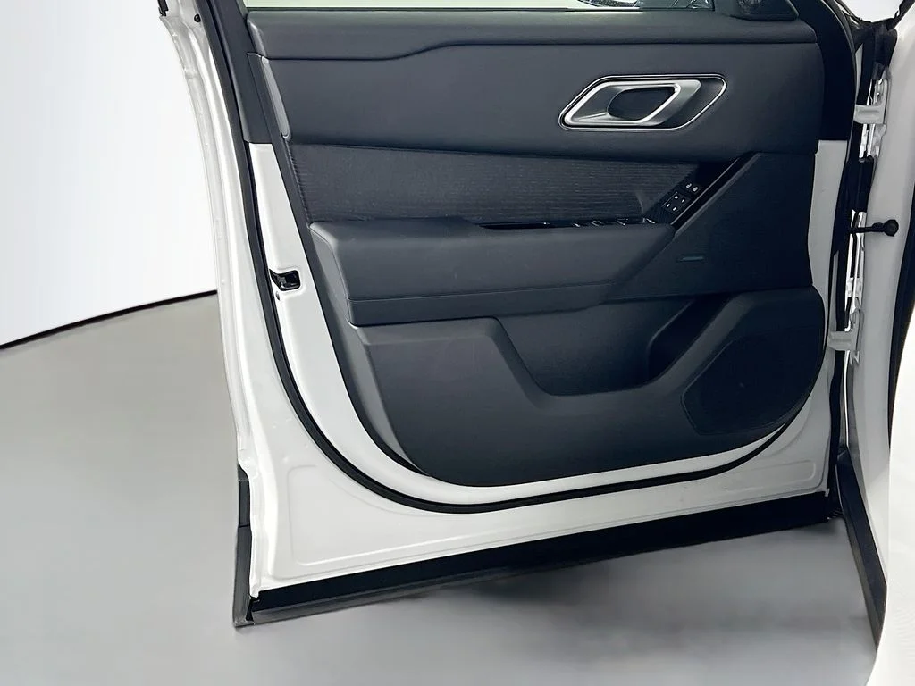 2026 Land Rover Range Rover Velar S - Photo 18