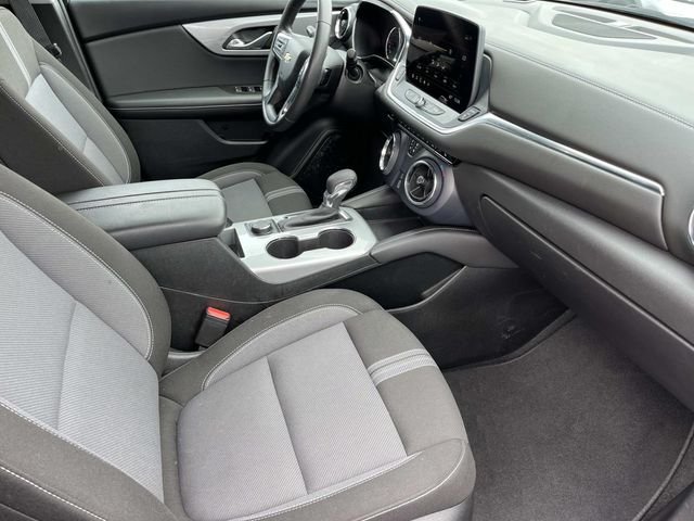 Used 2025 Black Chevrolet LT image 22