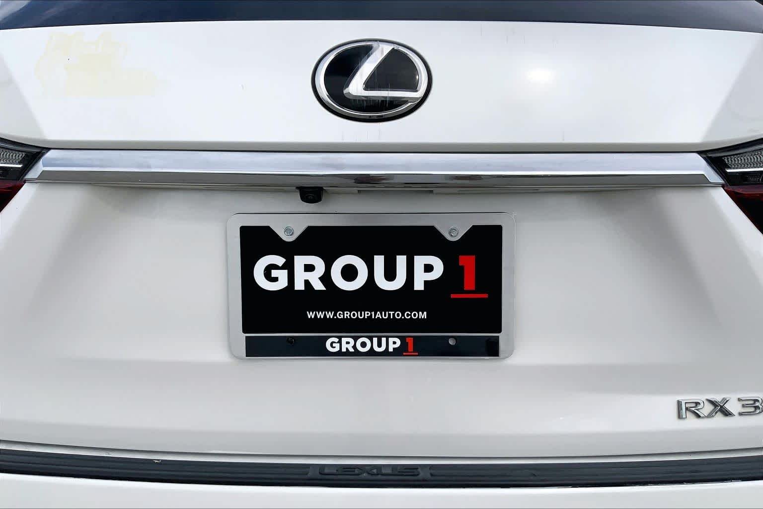 Used 2022 Eminent White Pearl Lexus  image 10