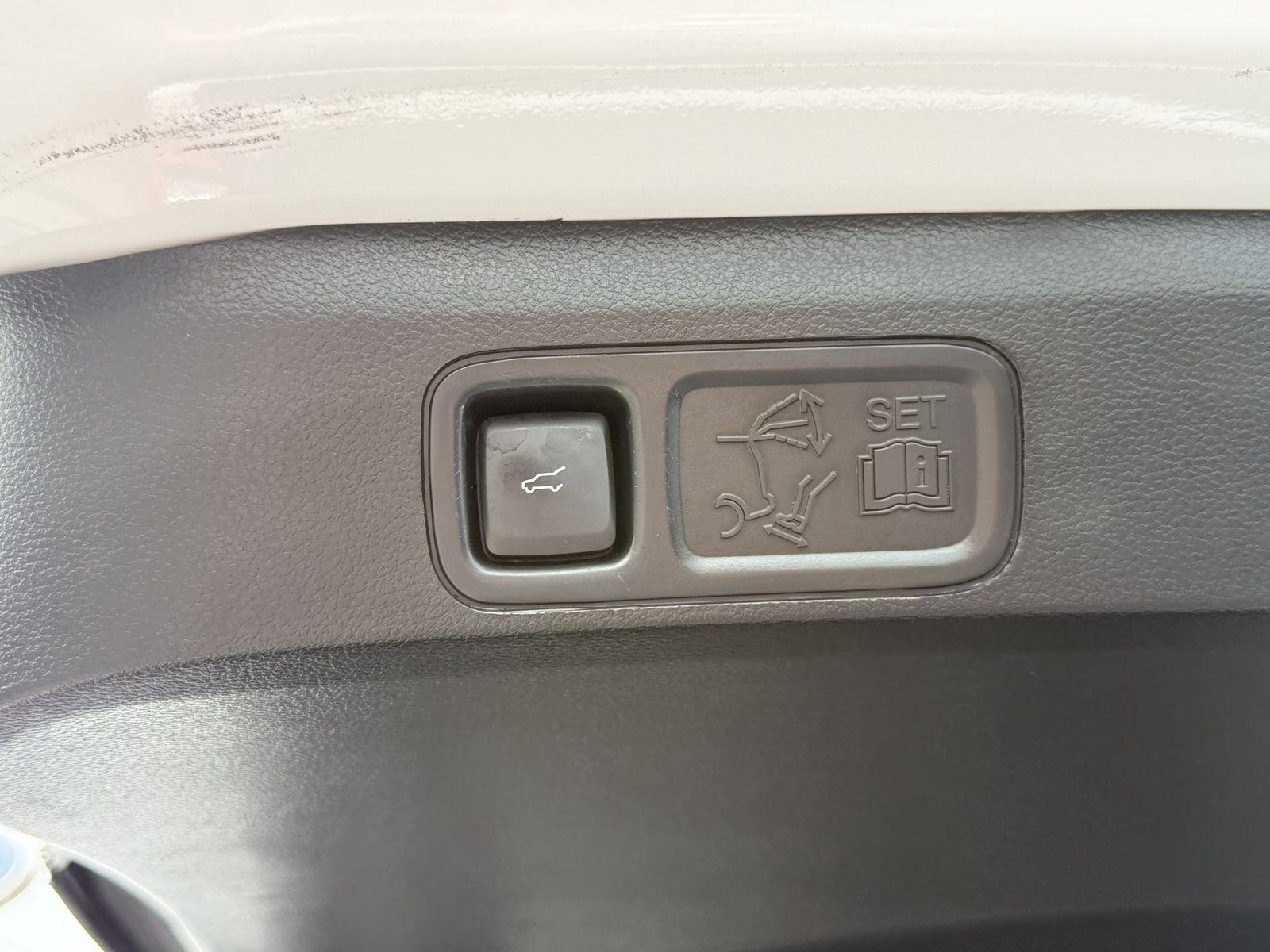 Used 2021 Oxford White Ford Limited image 14