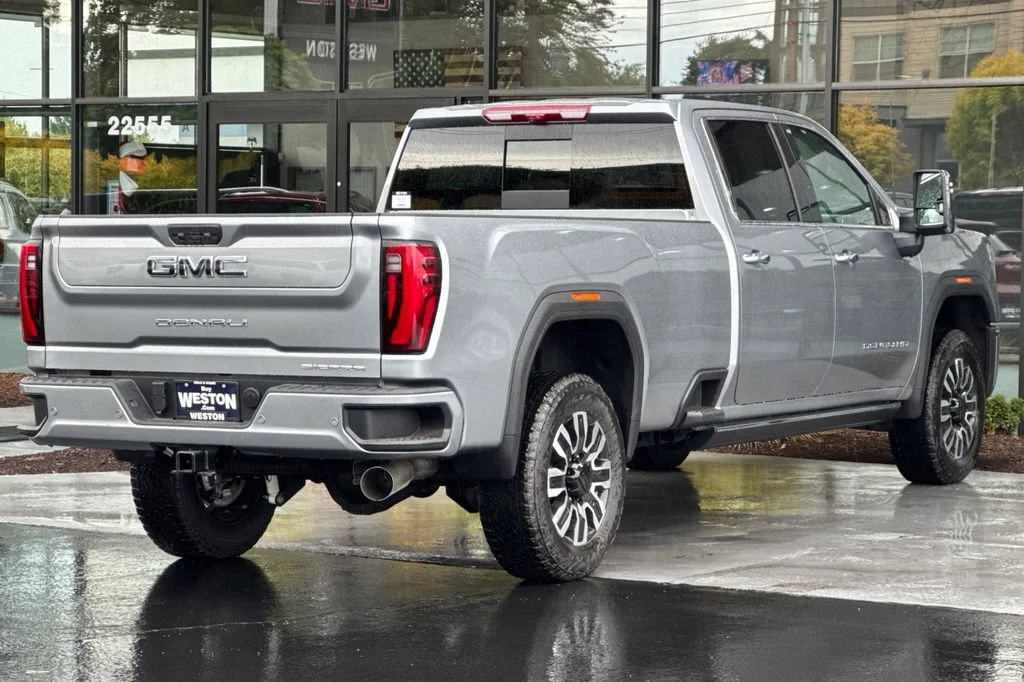 New 2026 Sterling Metallic GMC Denali Ultimate image 4