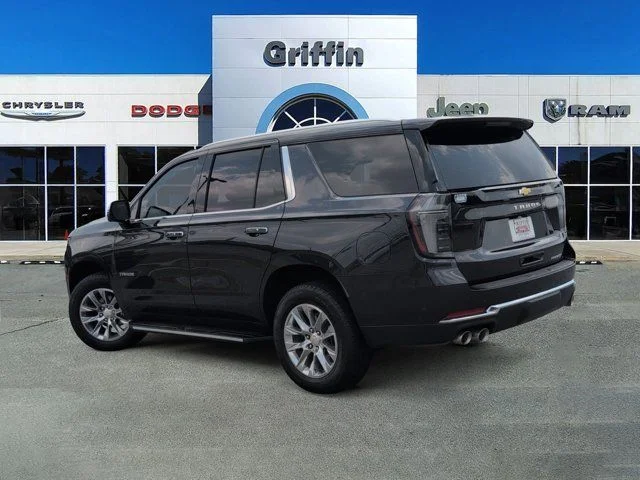 Used 2025 Dark Ash Metallic Chevrolet Premier image 9
