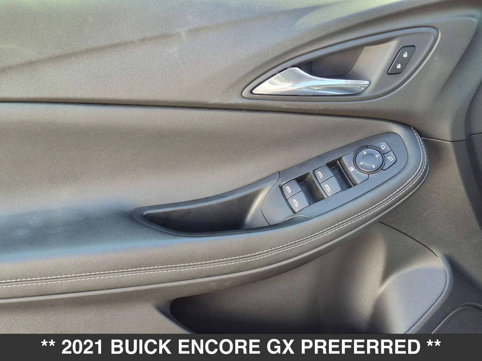 Used 2021 Gray Buick Preferred image 10