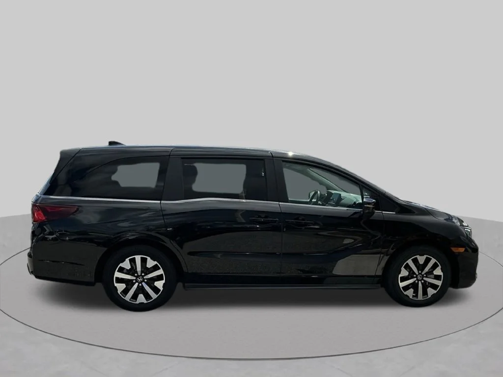 Used 2025  Honda EX-L image 15