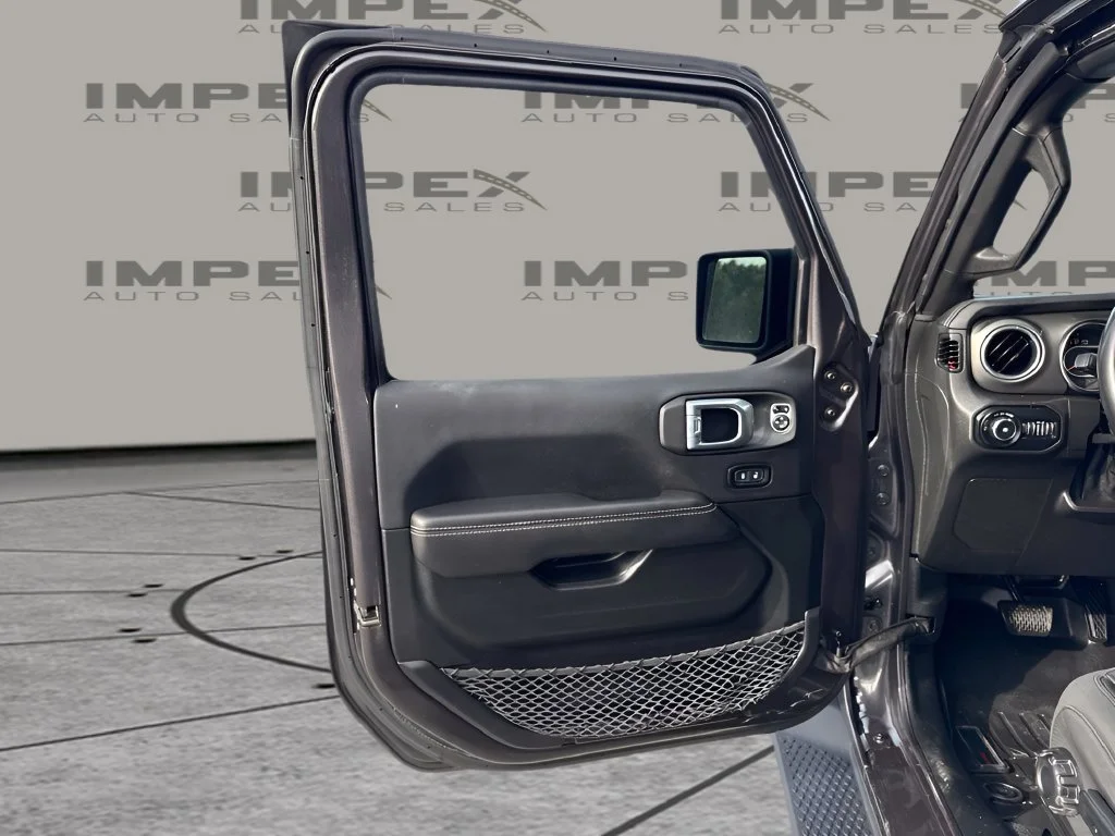 Used 2021 Gray Jeep Unlimited Sahara image 20