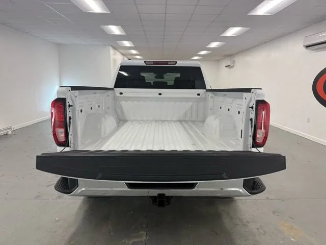 New 2026 Summit White GMC Pro image 8