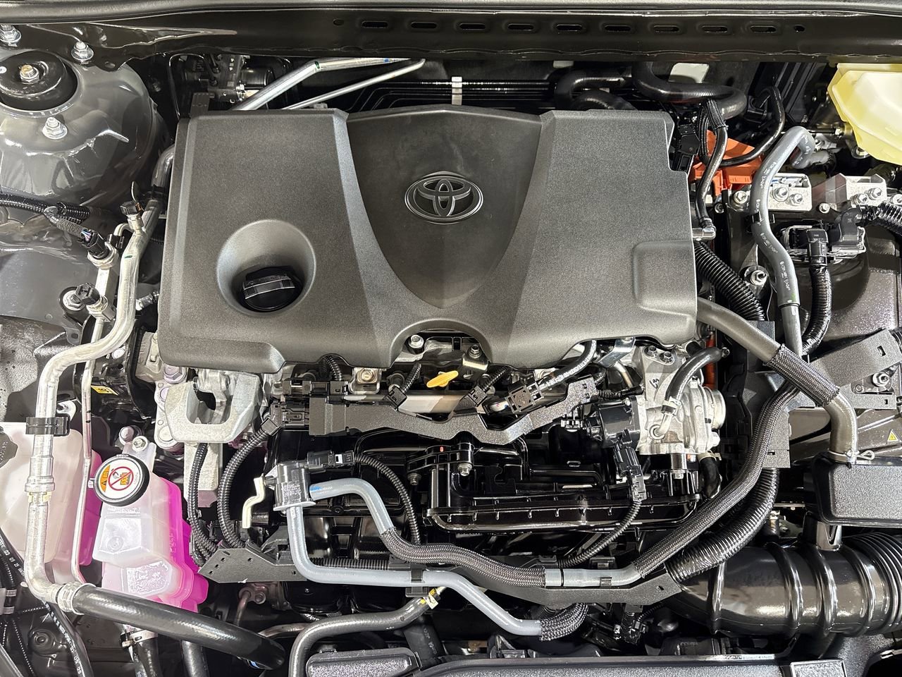 2026 Toyota Camry LE - Photo 26