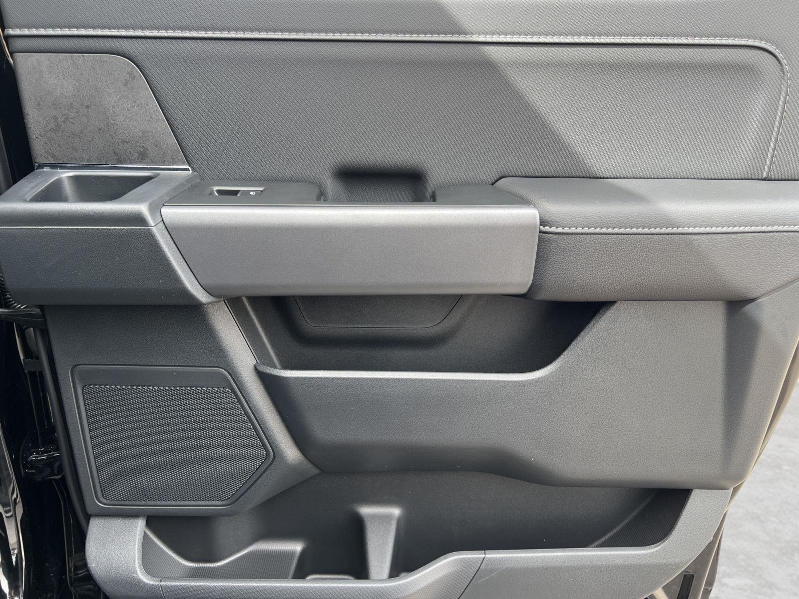 New 2026 Agate Black Metallic Ford XLT image 66