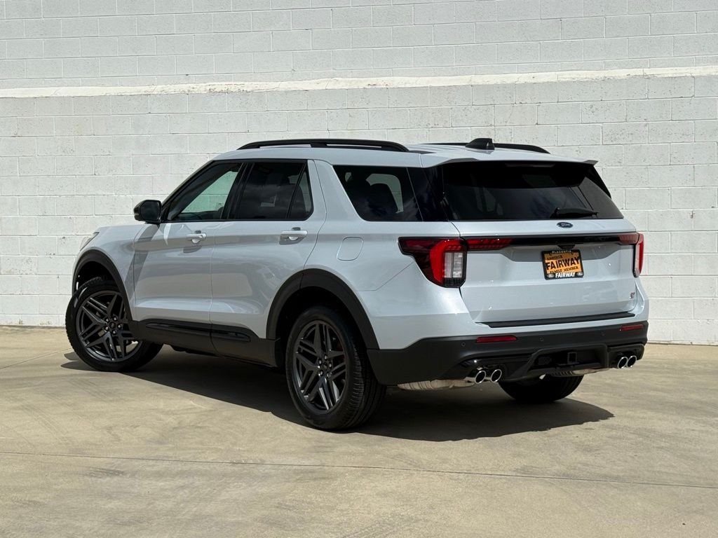 New 2026 Space White Metallic Ford ST image 3