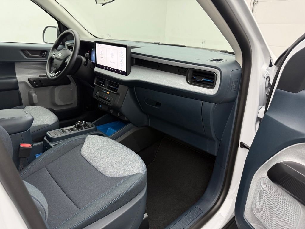 New 2026 White Ford XLT image 31